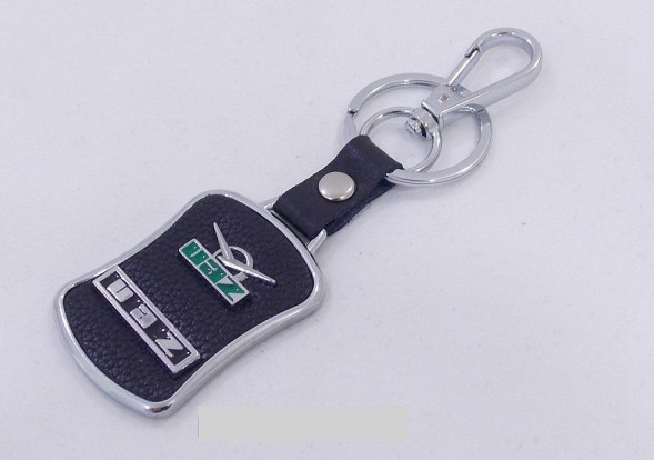 Брелок (черный) с надписью УАЗ  (№25)