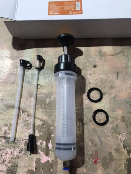 Шприц сливной/заливной (пластик) 200мл Профессиональный (ATBA001) AIRLINE