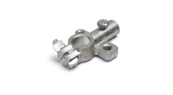 Клемма аккумуляторная литая &amp;quot;-&amp;quot;  под провод 25 мм2, латунь м8+м6 AX-740 CARGEN