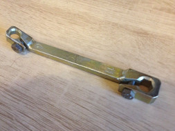 Ключ прокачки тормозов 9-11