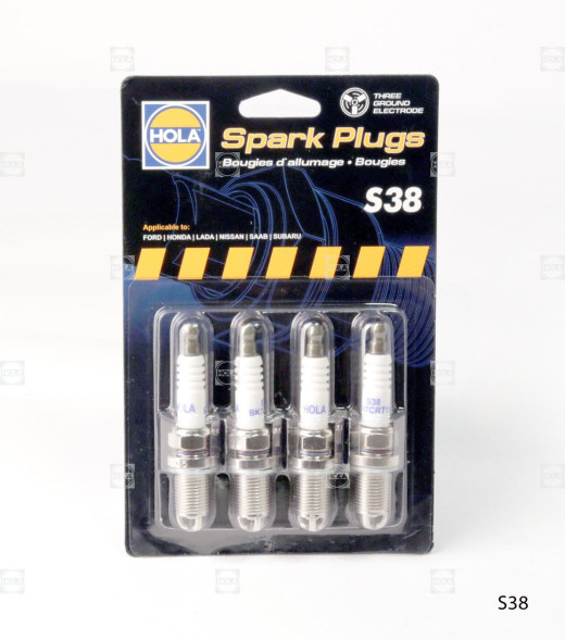 Свечи зажигания 3-х электр.Ваз-2112(16кл) (4шт.) HOLA S38 (блистер)